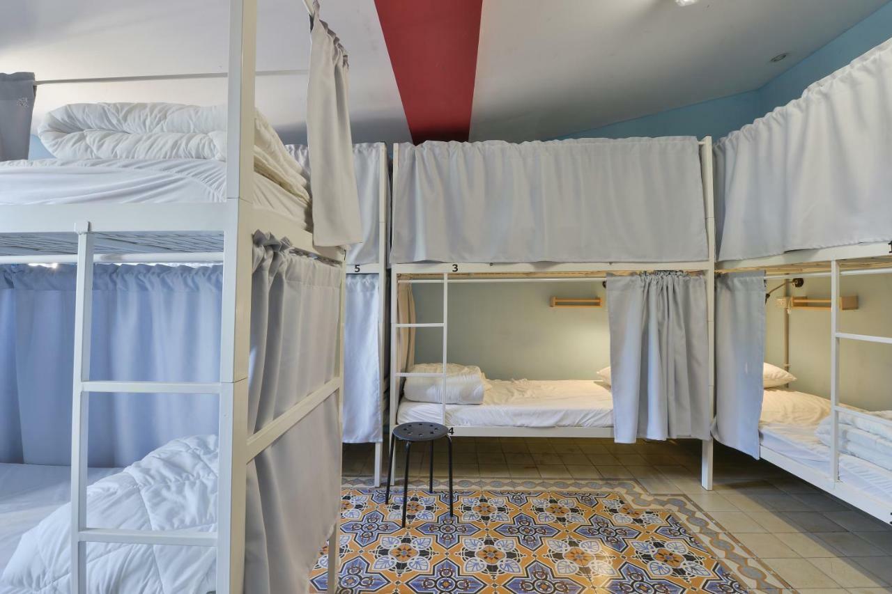 Caravan Hostel Tel Aviv By Roger Age 18-45 Екстер'єр фото